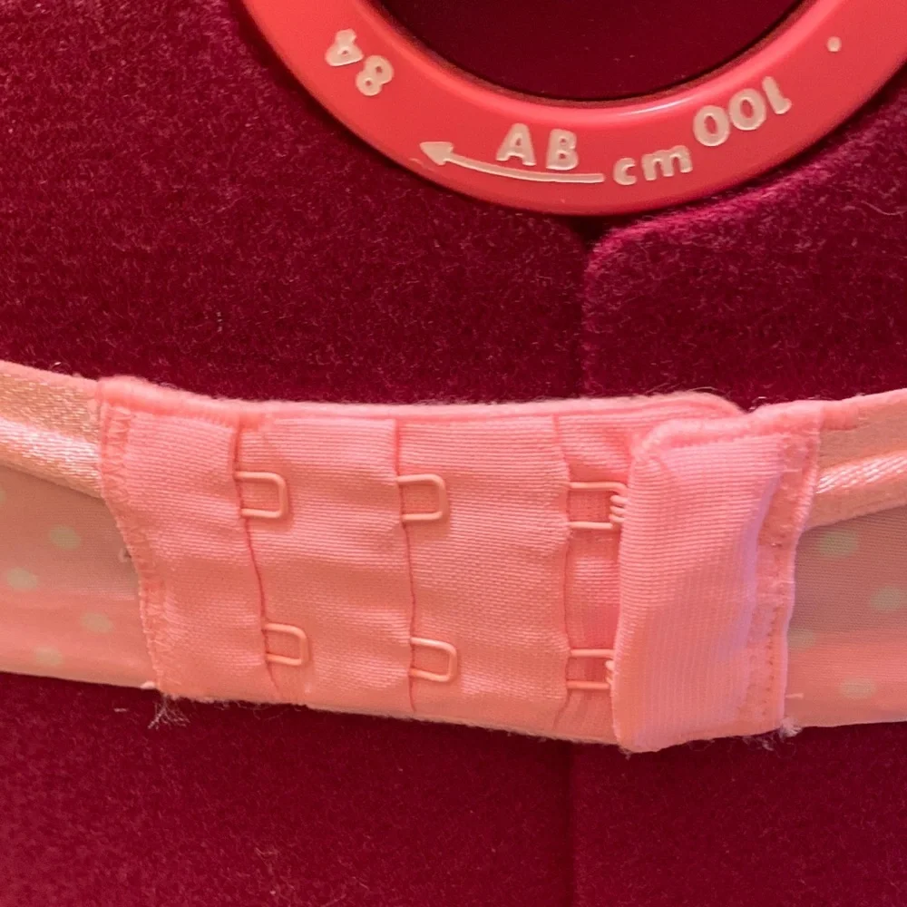 Victorias Secret Plunge Pink Polka Dot Women's Bra Hbbb - Picture 7 of 9